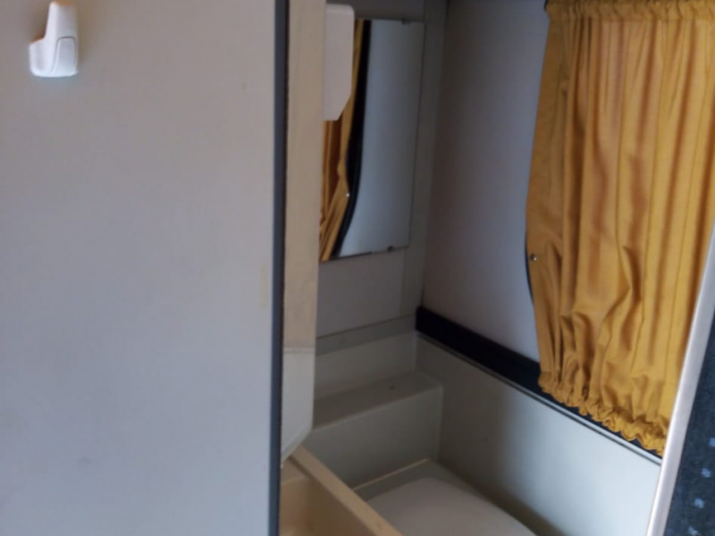 bus photo https://rest.gobus.online/static/terminal/buses/13/13_2.jpg