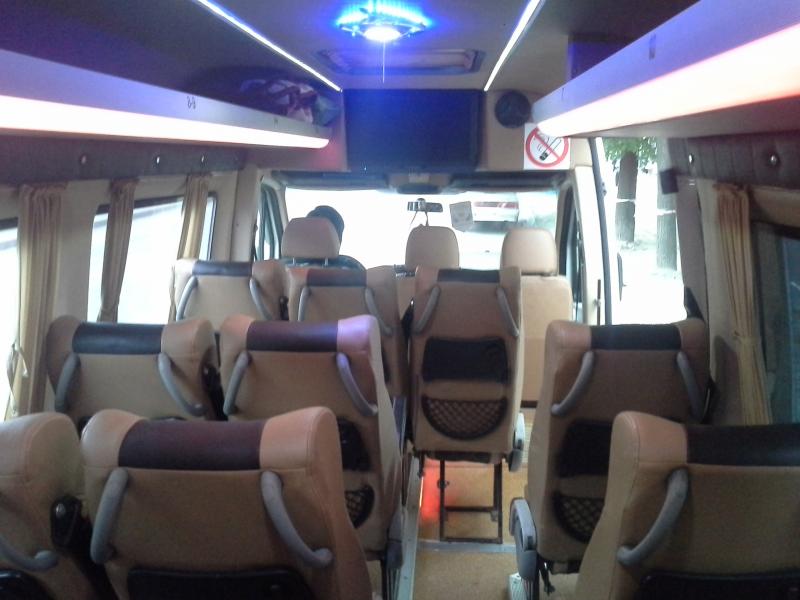 bus photo https://rest.gobus.online/static/terminal/buses/15/15_3.jpg