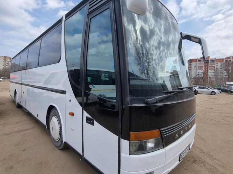 bus photo https://rest.gobus.online/static/terminal/buses/208/208_0.jpg