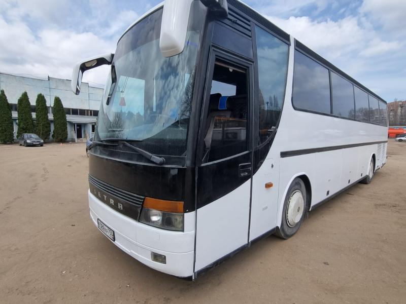 bus photo https://rest.gobus.online/static/terminal/buses/208/208_1.jpg