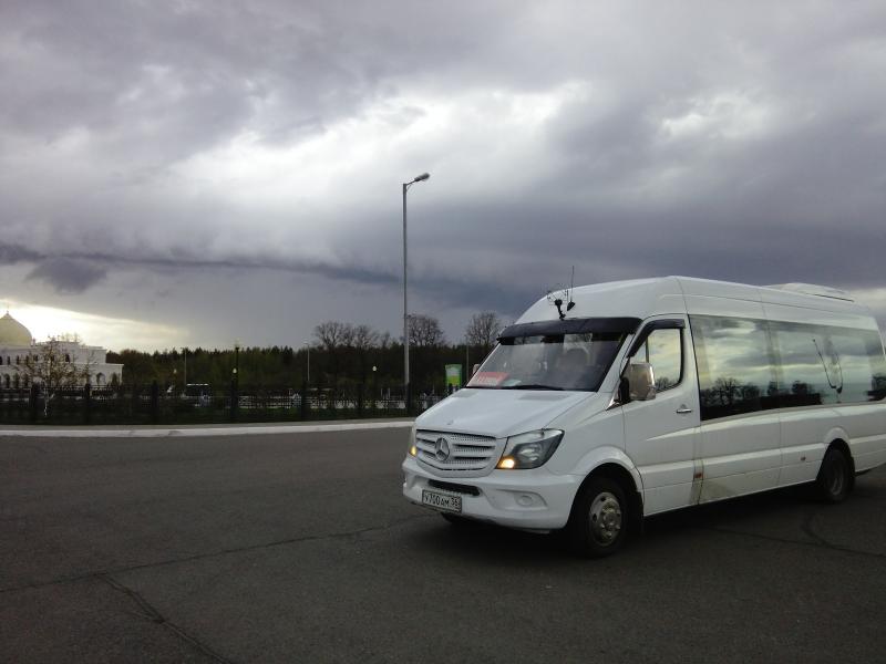 bus photo https://rest.gobus.online/static/terminal/buses/5/5_0.jpg
